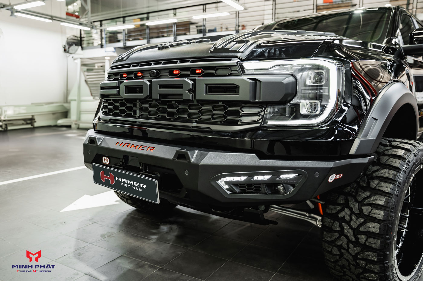 Cản Trước Hamer Atlas Series AM111 tích hợp hệ thống đèn tín hiệu giúp Ford Ranger Raptor Next Gen 2023+ di chuyển an toàn hơn