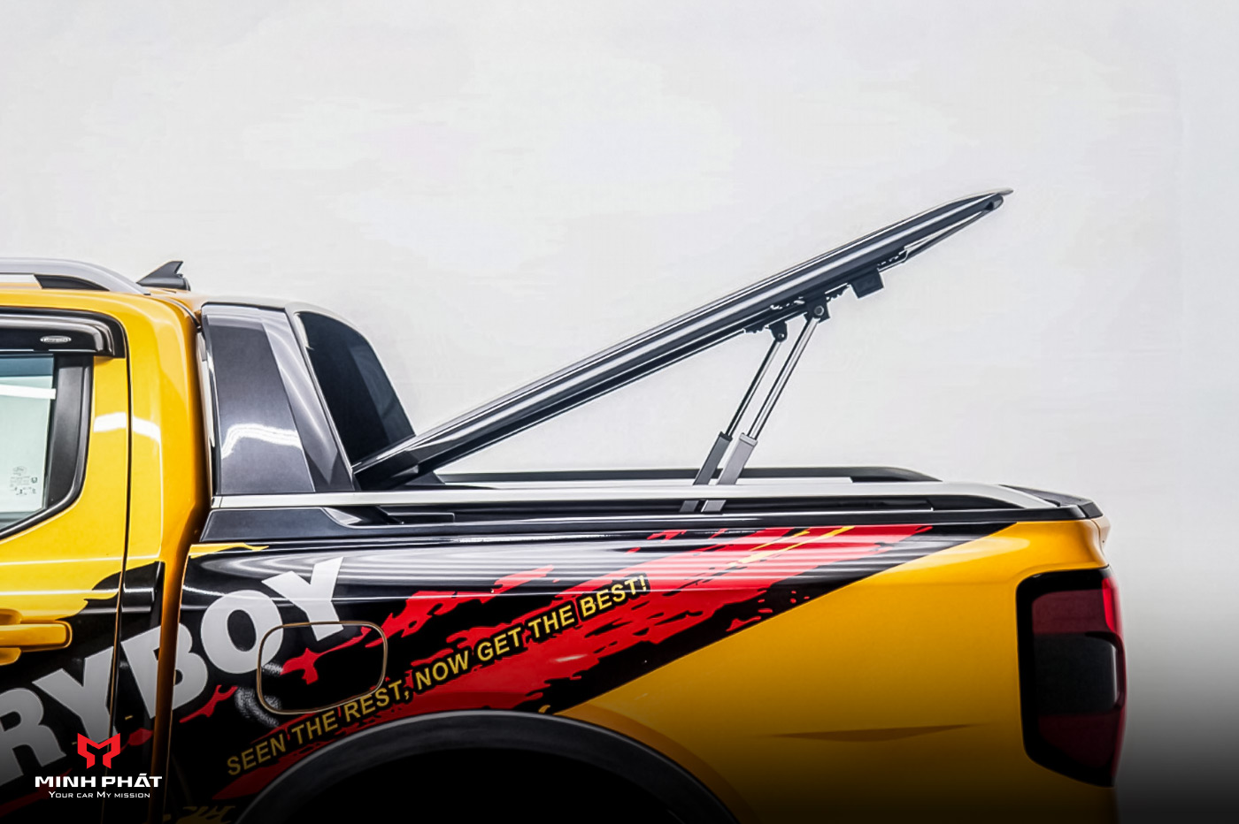 Nắp thùng điện nâng 45 độ Carryboy GRXE-R cho Ford Ranger Wildtrak 2022+